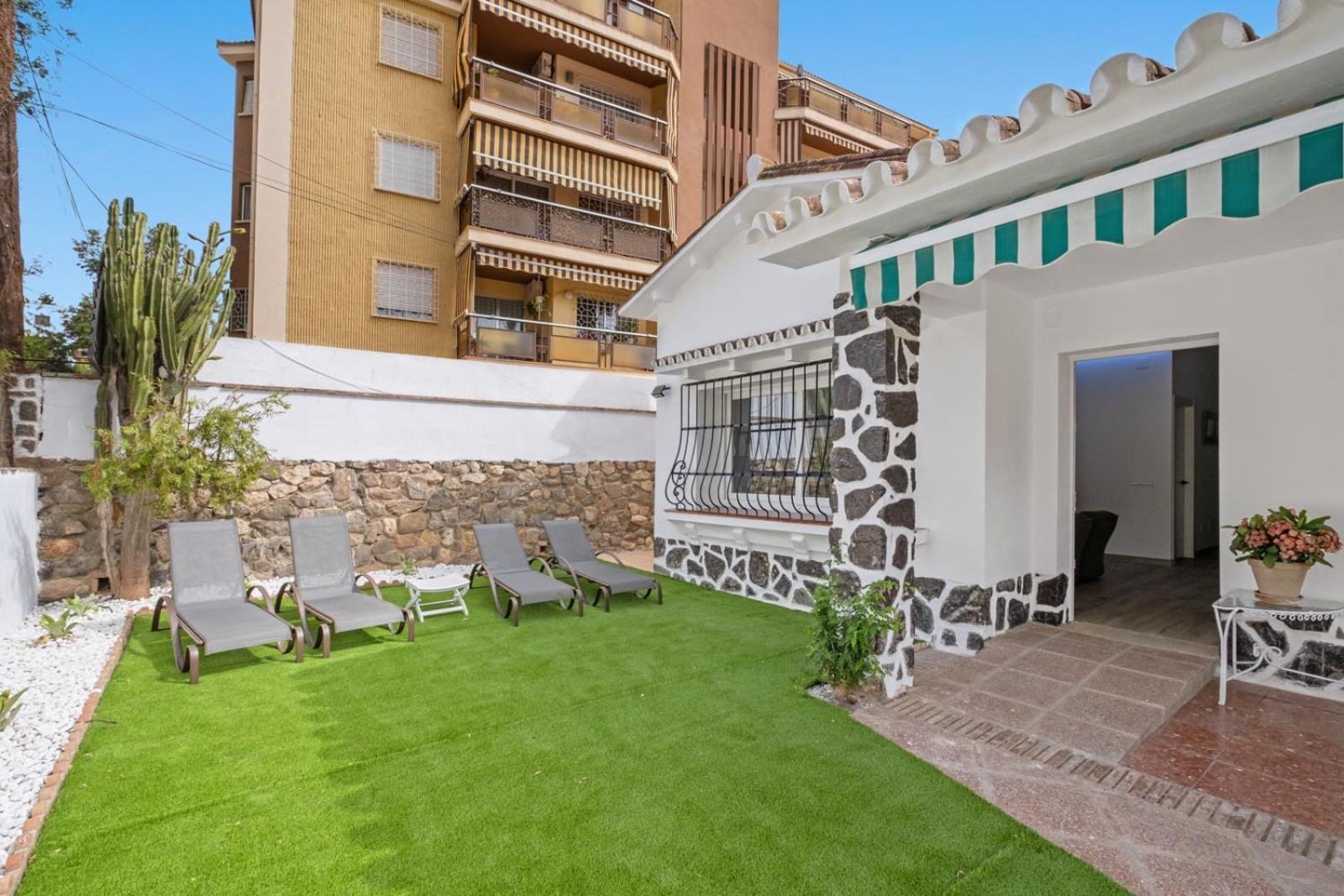 Villa Irene - Biznaga Rental Homes Малага Экстерьер фото